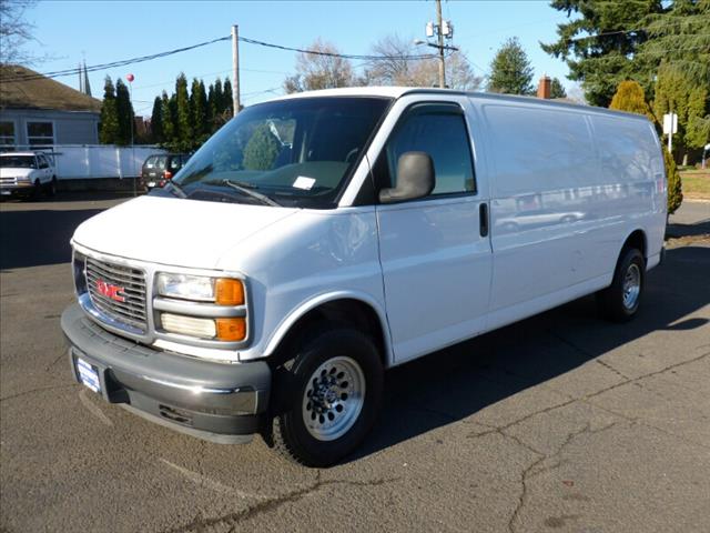 GMC Savana 2002 photo 4