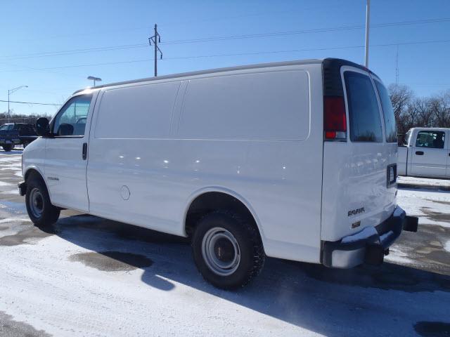 GMC Savana 2002 photo 1