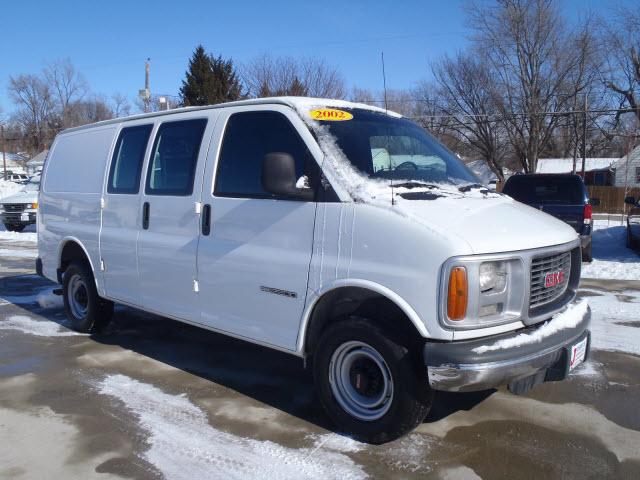 GMC Savana 2002 photo 3