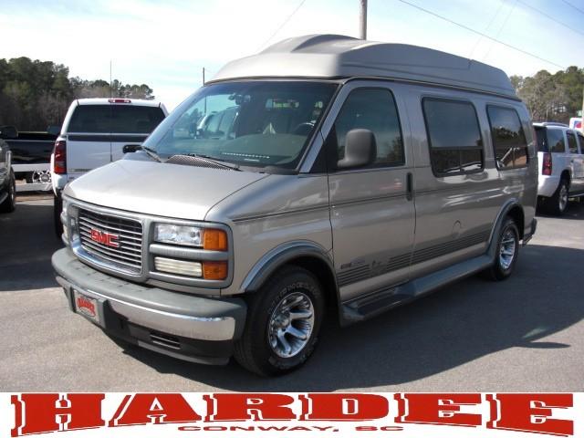 GMC Savana Base Unspecified