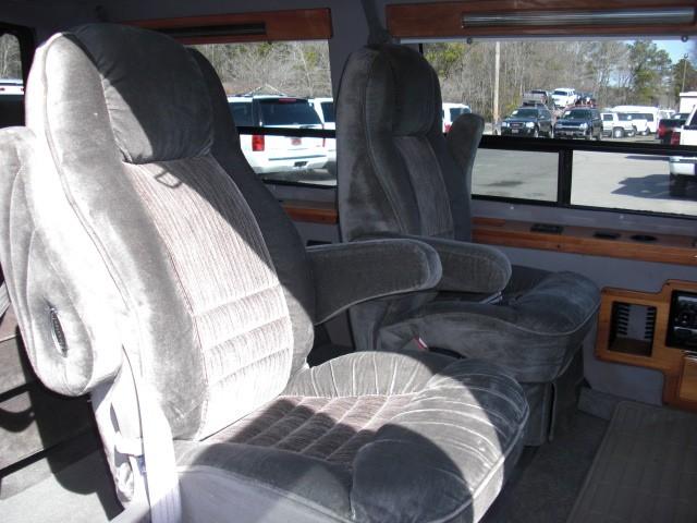 GMC Savana 2002 photo 4