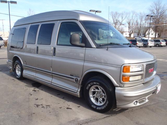 GMC Savana 2002 photo 5