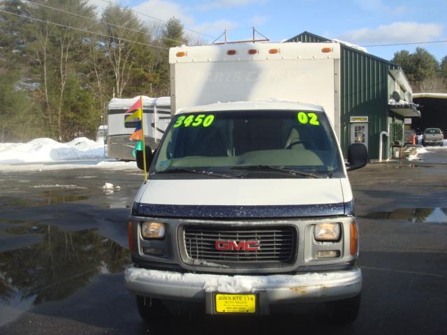 GMC Savana 2002 photo 1