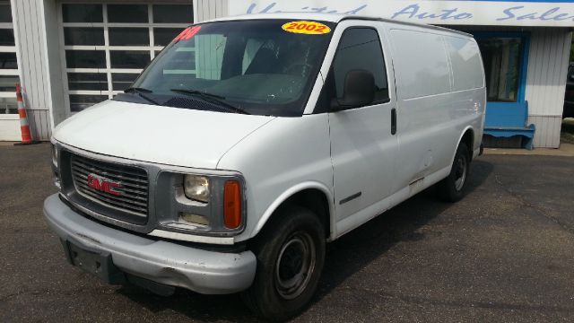 GMC Savana 2002 photo 6