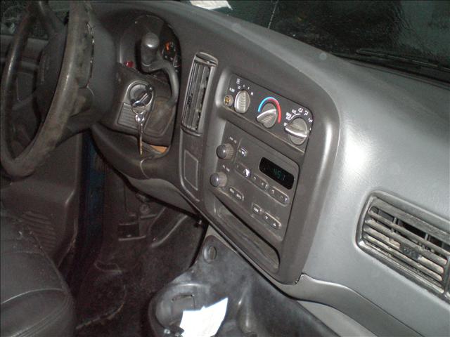 GMC Savana 2002 photo 5