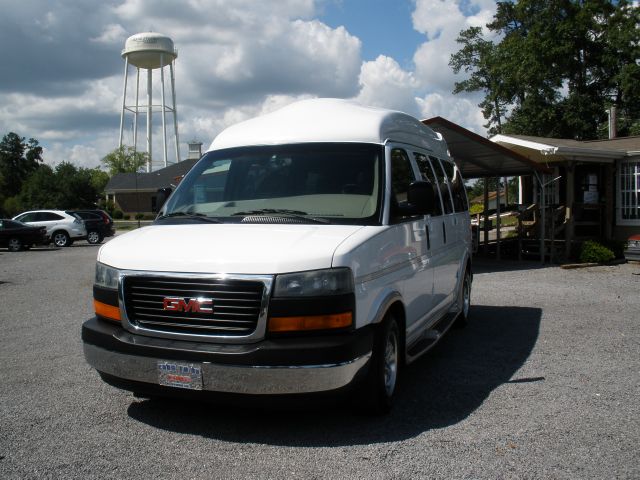 GMC Savana 2003 photo 9