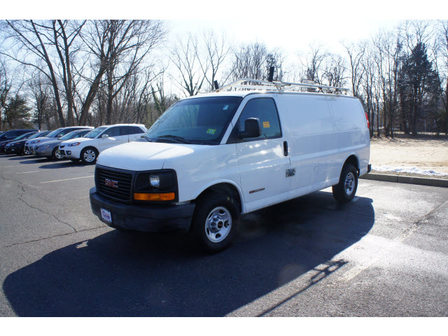 GMC Savana 2004 photo 3