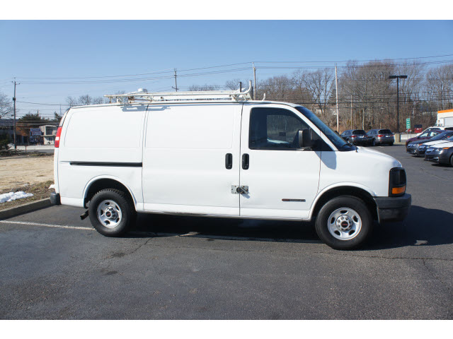 GMC Savana 2004 photo 5