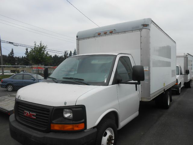 GMC Savana 2005 photo 4