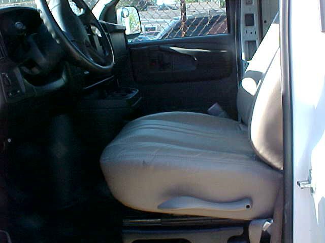 GMC Savana 2005 photo 4