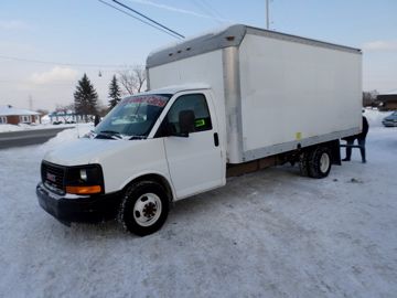 GMC Savana 2005 photo 1