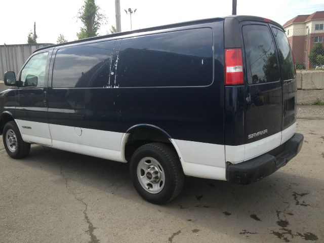 GMC Savana 2005 photo 3