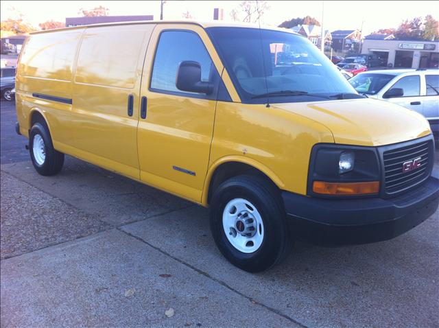 GMC Savana 2005 photo 3