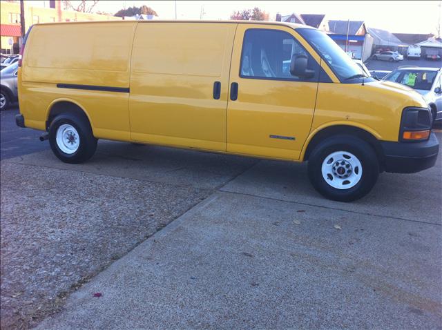 GMC Savana 2005 photo 4