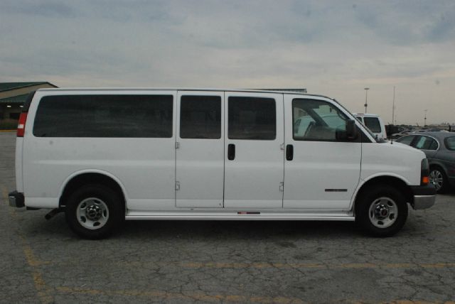 GMC Savana 2006 photo 4