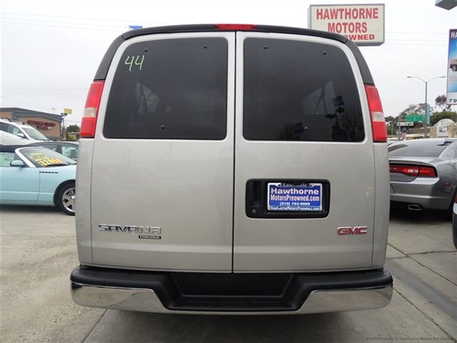 GMC Savana 2006 photo 3