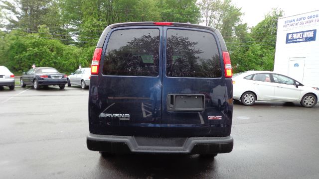 GMC Savana 2006 photo 5