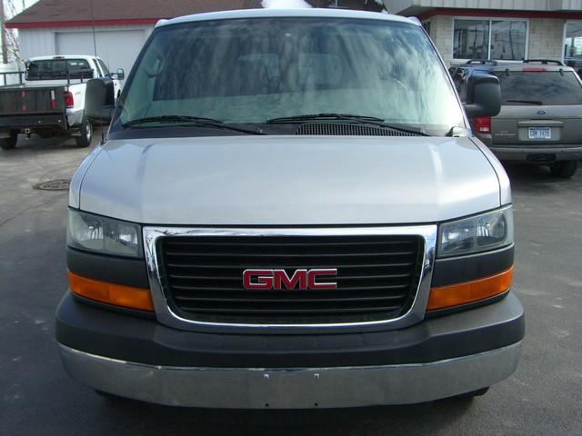 GMC Savana 2006 photo 3