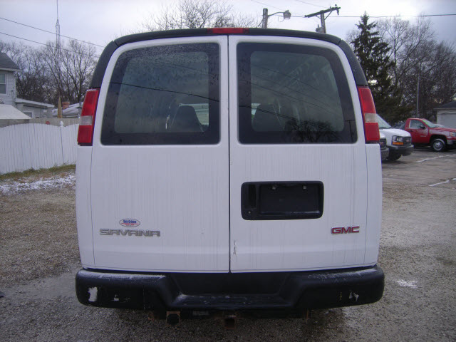 GMC Savana 2006 photo 3