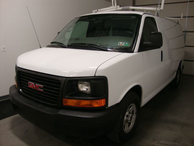 GMC Savana 2007 photo 3