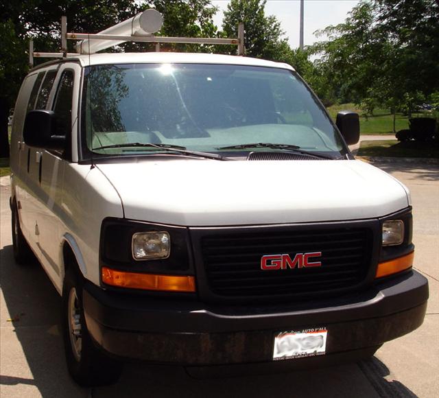 GMC Savana 2007 photo 2