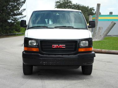 GMC Savana 2007 photo 1