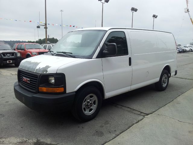 GMC Savana 2007 photo 1