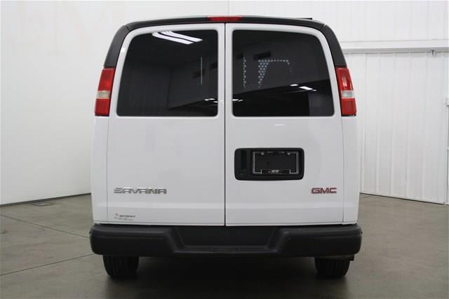 GMC Savana 2007 photo 1