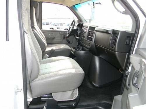 GMC Savana 2008 photo 3