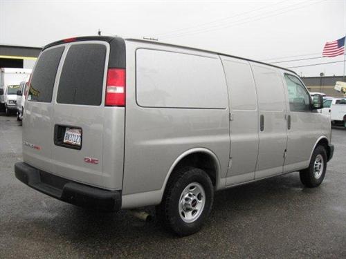 GMC Savana 2008 photo 4