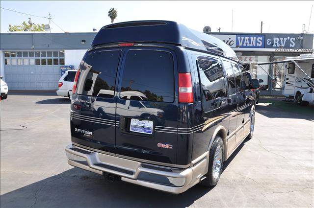 GMC Savana 2008 photo 3