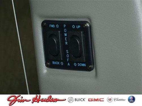 GMC Savana 2008 photo 2