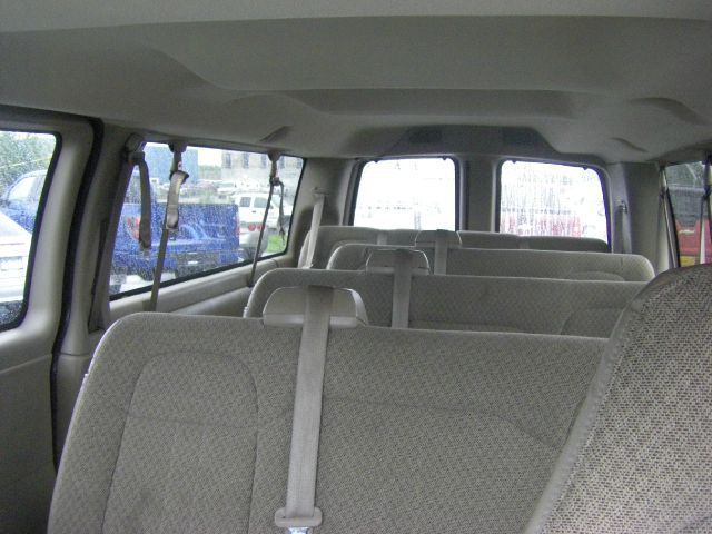 GMC Savana 2008 photo 3