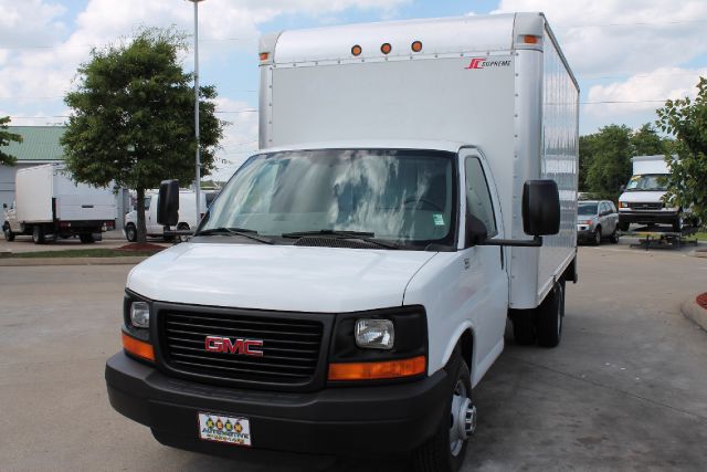 GMC Savana 2008 photo 27