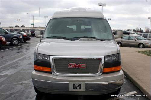 GMC Savana 2008 photo 4