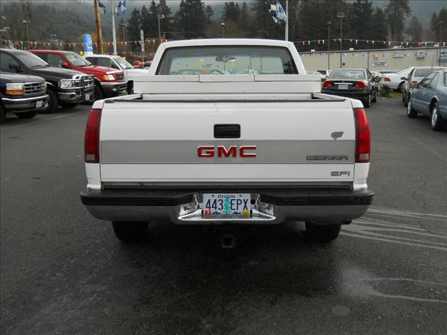 GMC Sierra 1989 photo 3