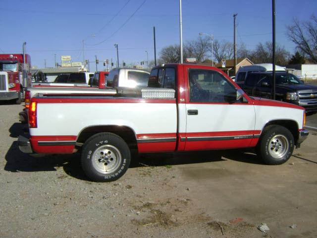 GMC Sierra 1989 photo 1