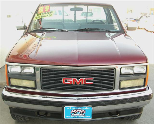 GMC Sierra 1989 photo 2