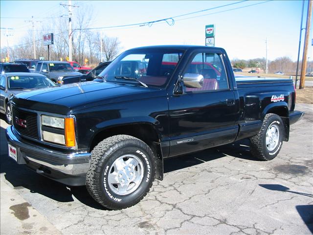 GMC Sierra 1992 photo 2