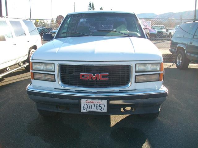 GMC Sierra 1996 photo 2