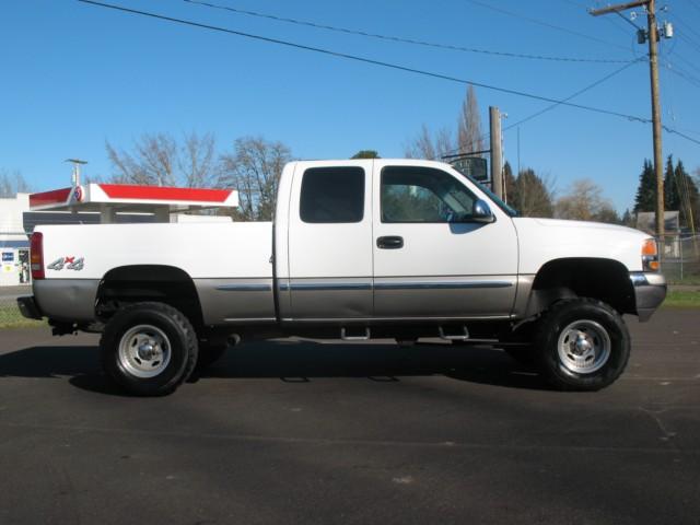 GMC Sierra 2000 photo 4