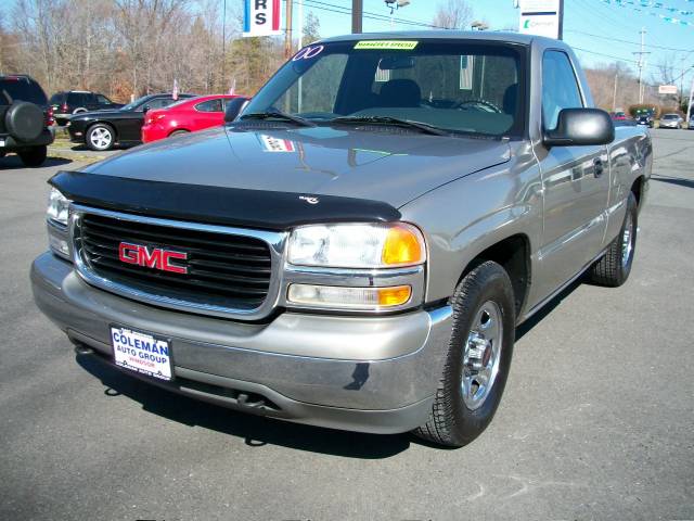 GMC Sierra 2000 photo 1