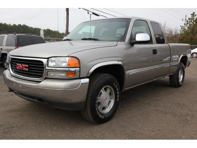 GMC Sierra 2000 photo 1