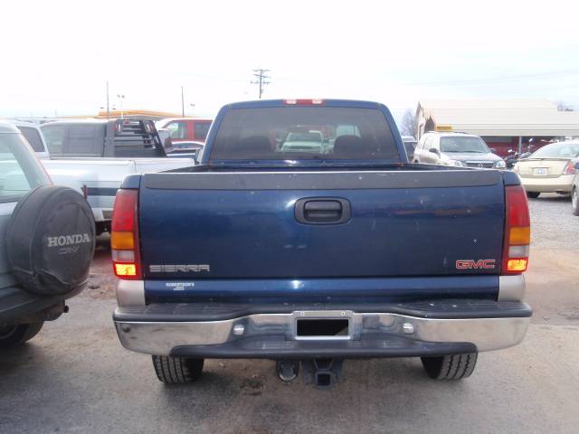 GMC Sierra 2000 photo 2