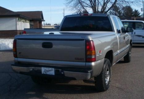 GMC Sierra 2000 photo 3