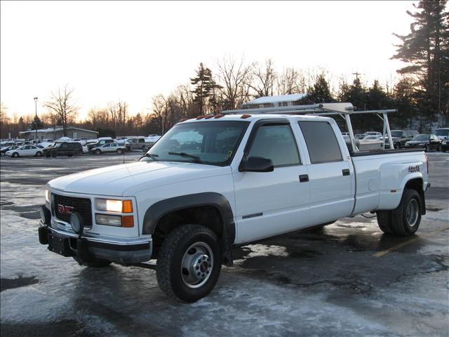 GMC Sierra SRW LS Pickup