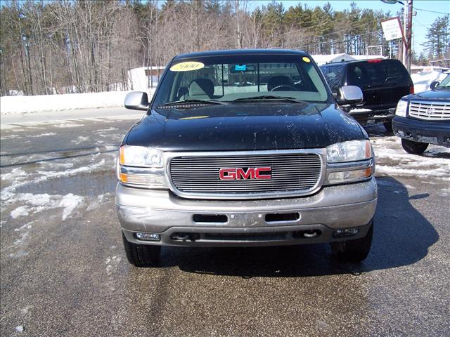 GMC Sierra 2000 photo 1