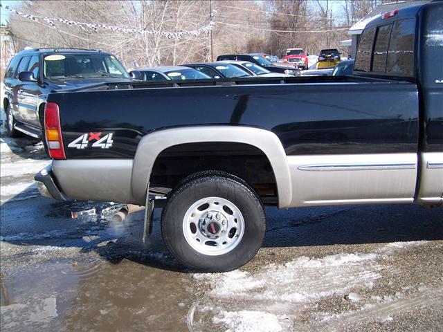 GMC Sierra 2000 photo 4