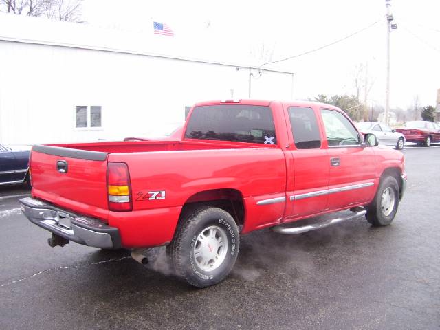 GMC Sierra 2001 photo 2