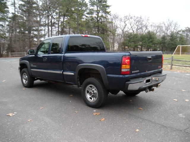 GMC Sierra 2001 photo 2